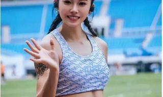 吴艳妮说自己的成绩很尴尬
